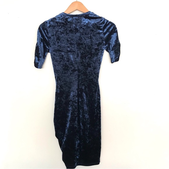 H&M Crushed Velvet Fitted Mini Dress | Blue Velvet Bodycon Ruched Dress - Picture 8 of 13